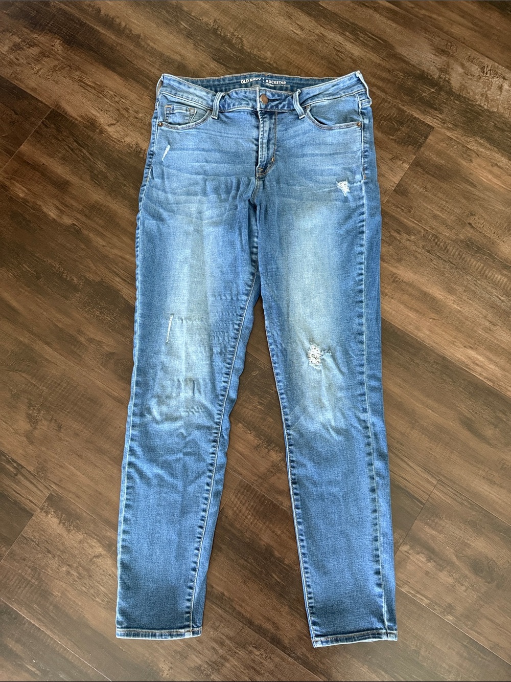 Old Navy Light Blue Women's Skinny Jeans with Distressing